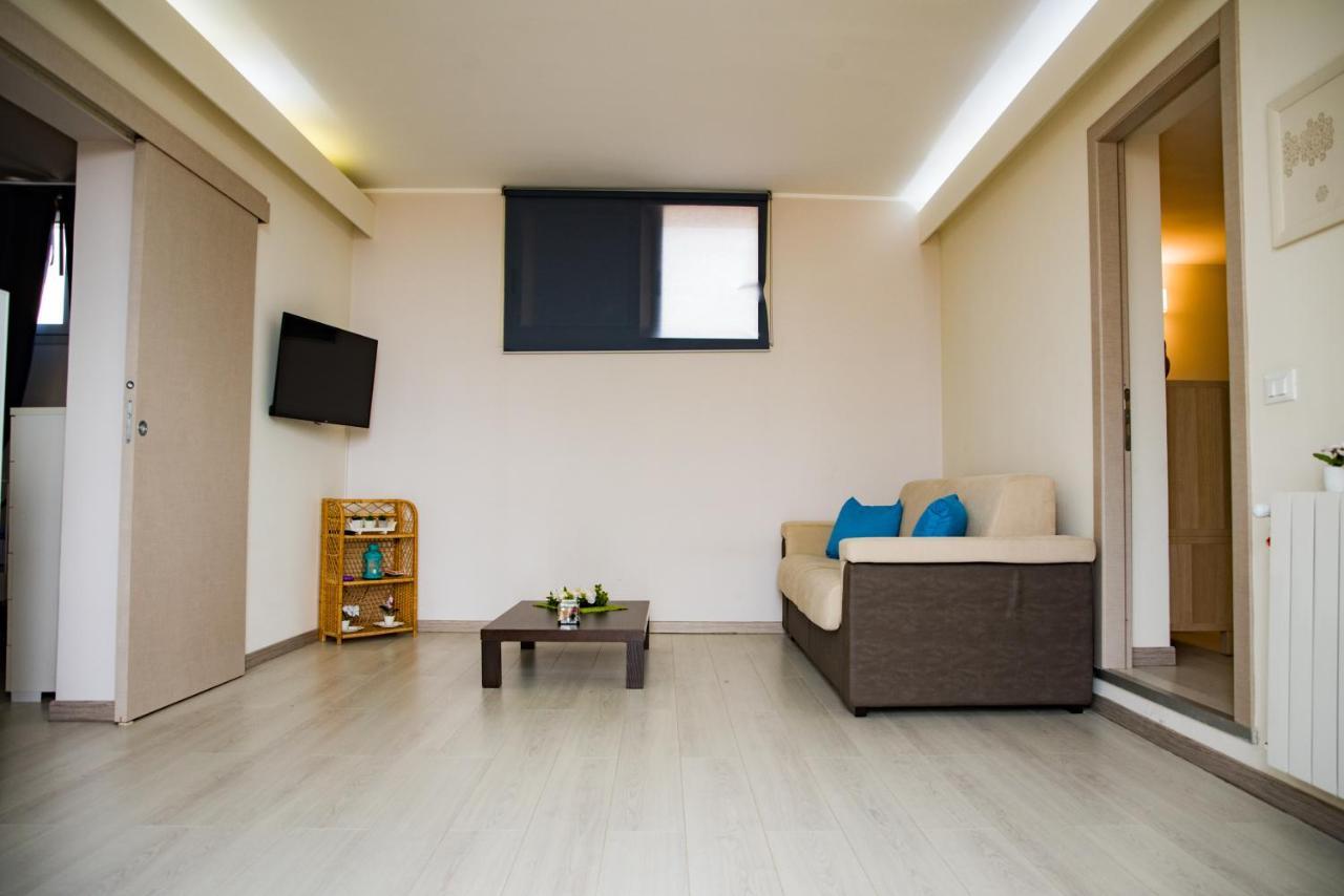 Alessia Apartment Panoramic View Catania Esterno foto